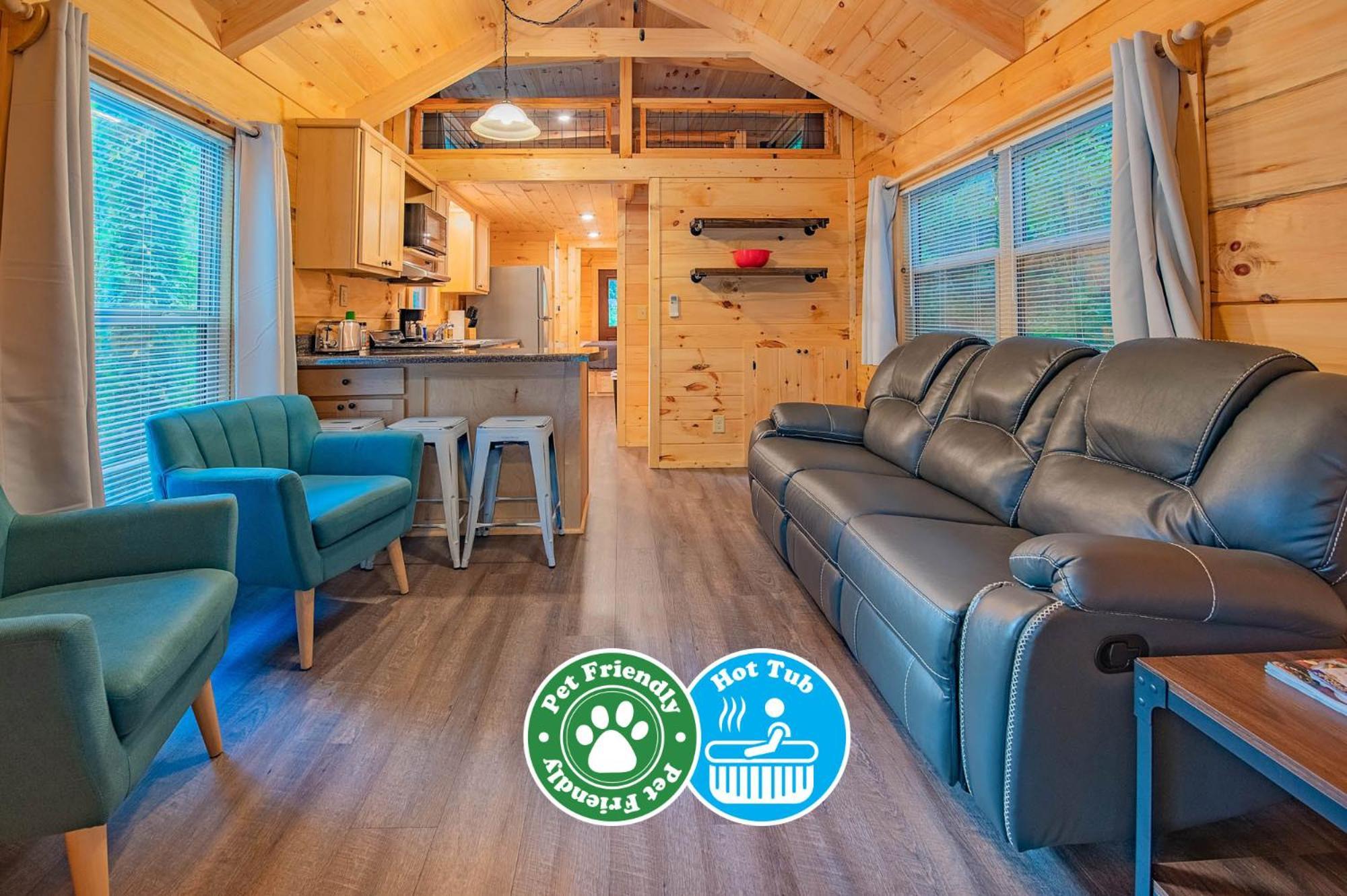 Tiny Cabin Village Private Hot Tub Lynda Cabin Chattanooga Exterior photo