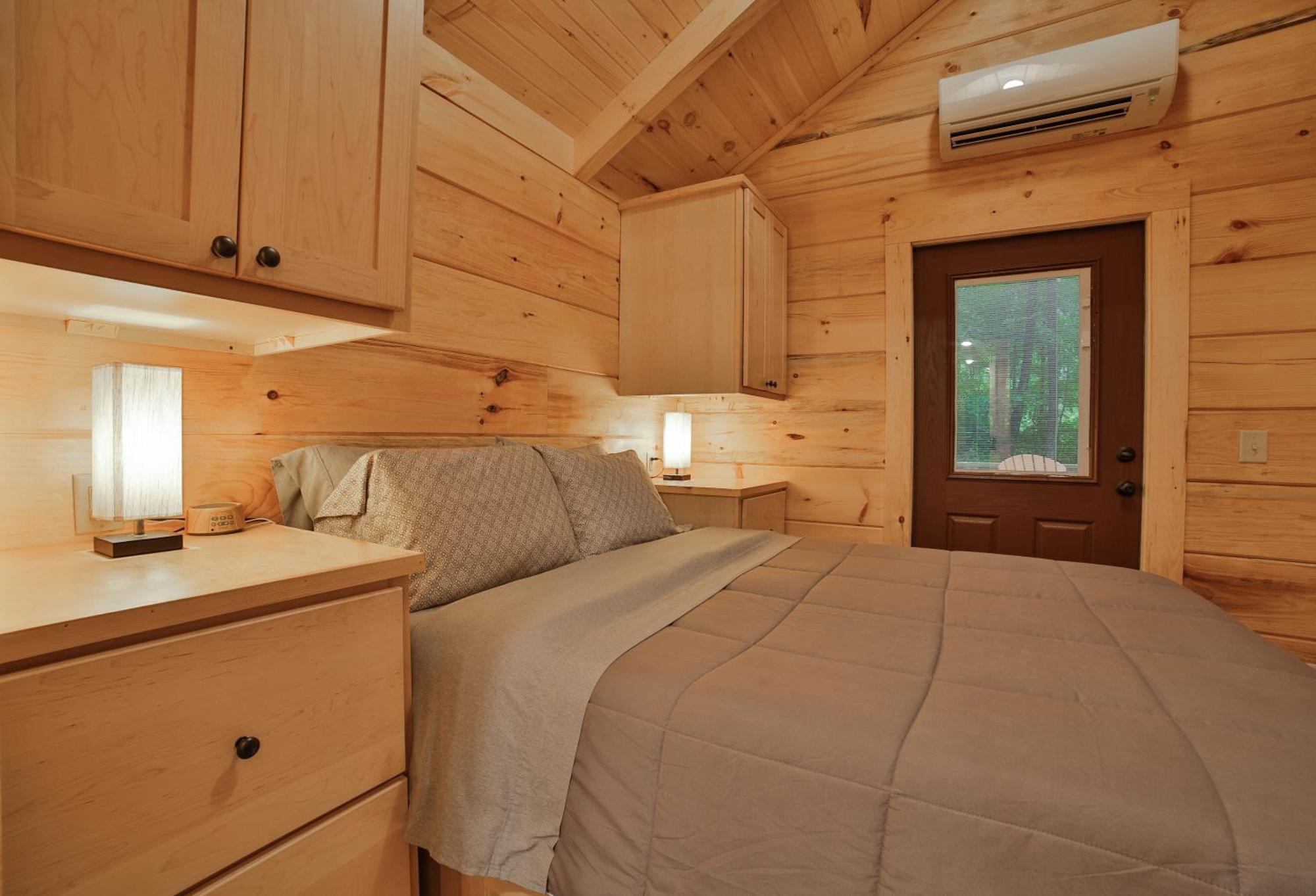 Tiny Cabin Village Private Hot Tub Lynda Cabin Chattanooga Exterior photo